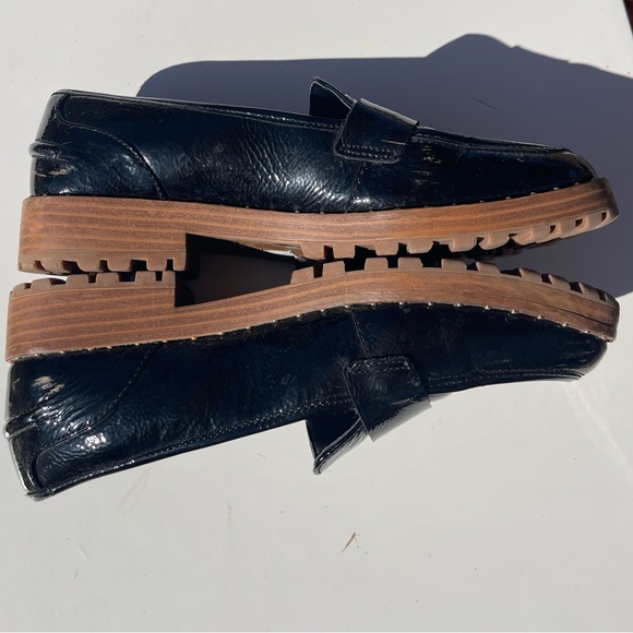 Vince Camuto Women's Golinda Loafer - Picture 6 of 9